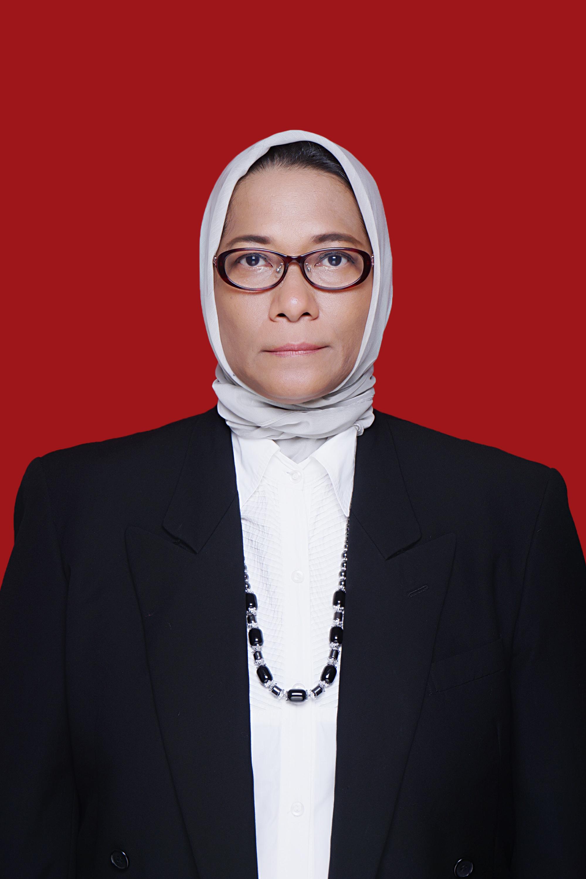 dr. T. Kemala Intan, M.Pd., M.Biomed