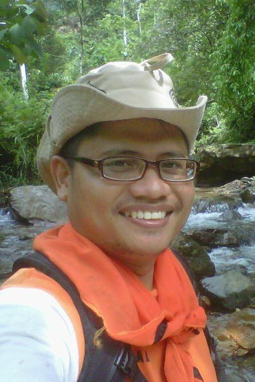 Onrizal, S.Hut, M.Si, Ph.D