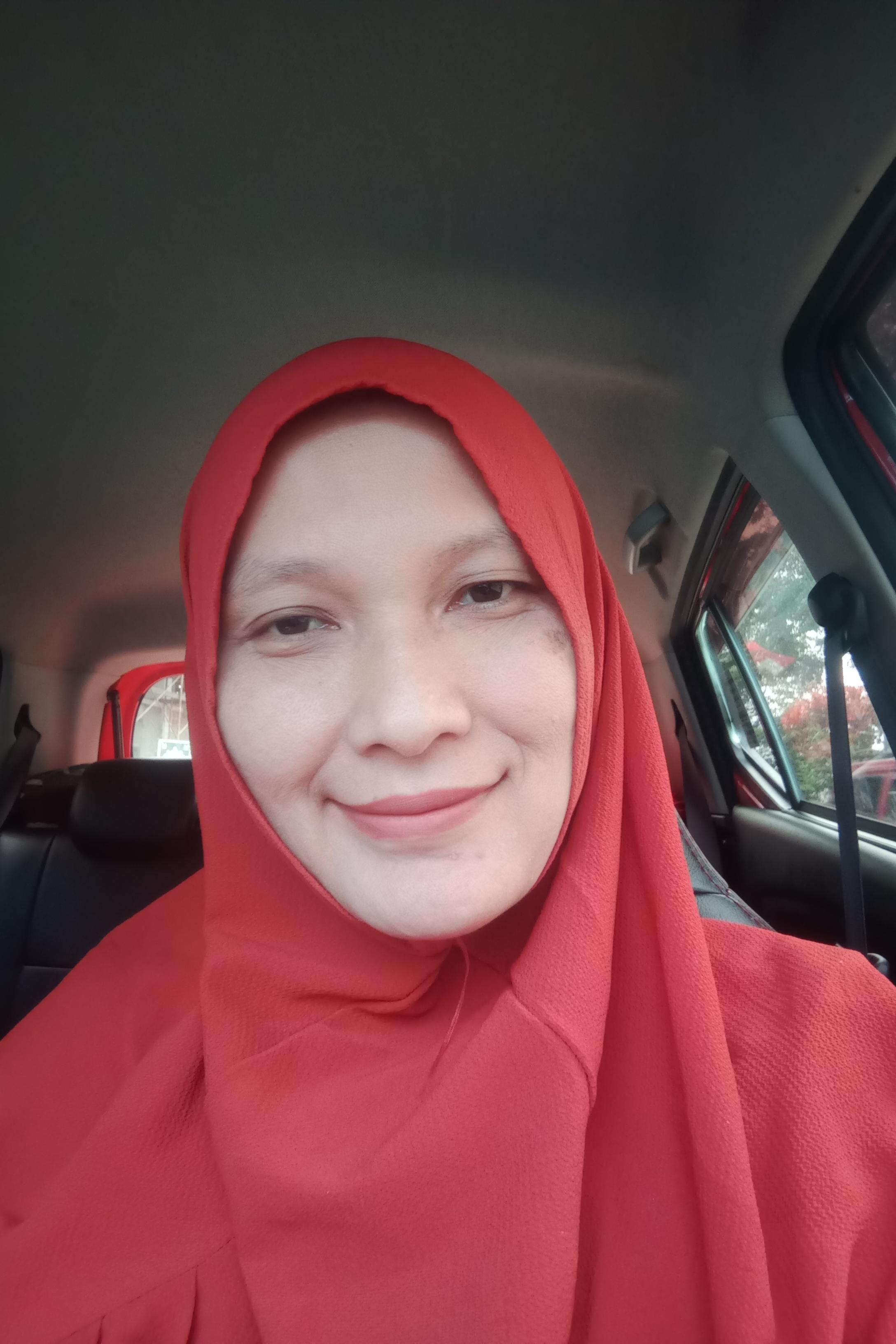 Dr. dr. Yetty Machrina, M.Kes,  AIFO-K, Sp.KKLP. Subsp, FOMC