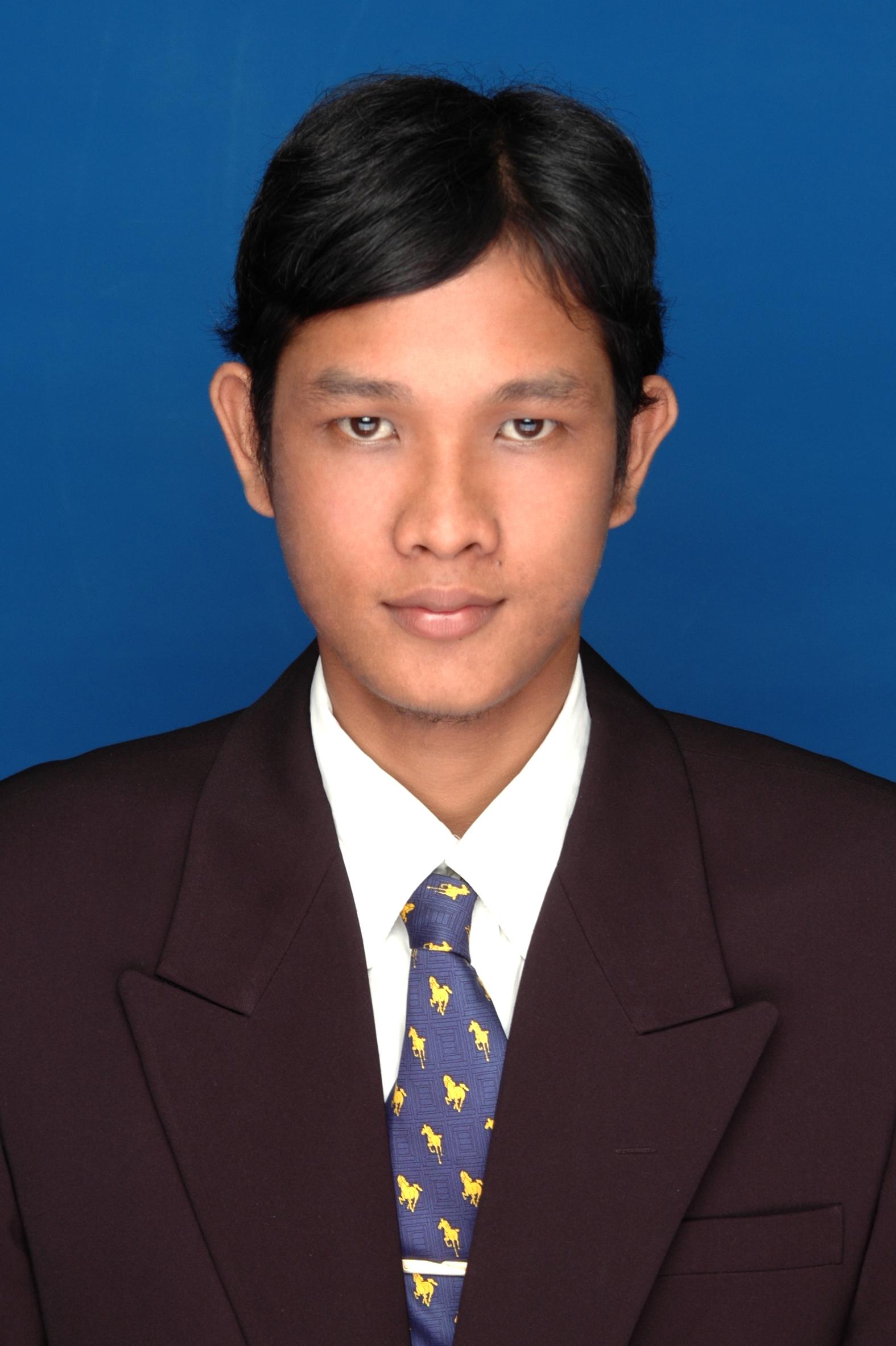 Dr. Husnul Isa Harahap, S.Sos., M.Si.