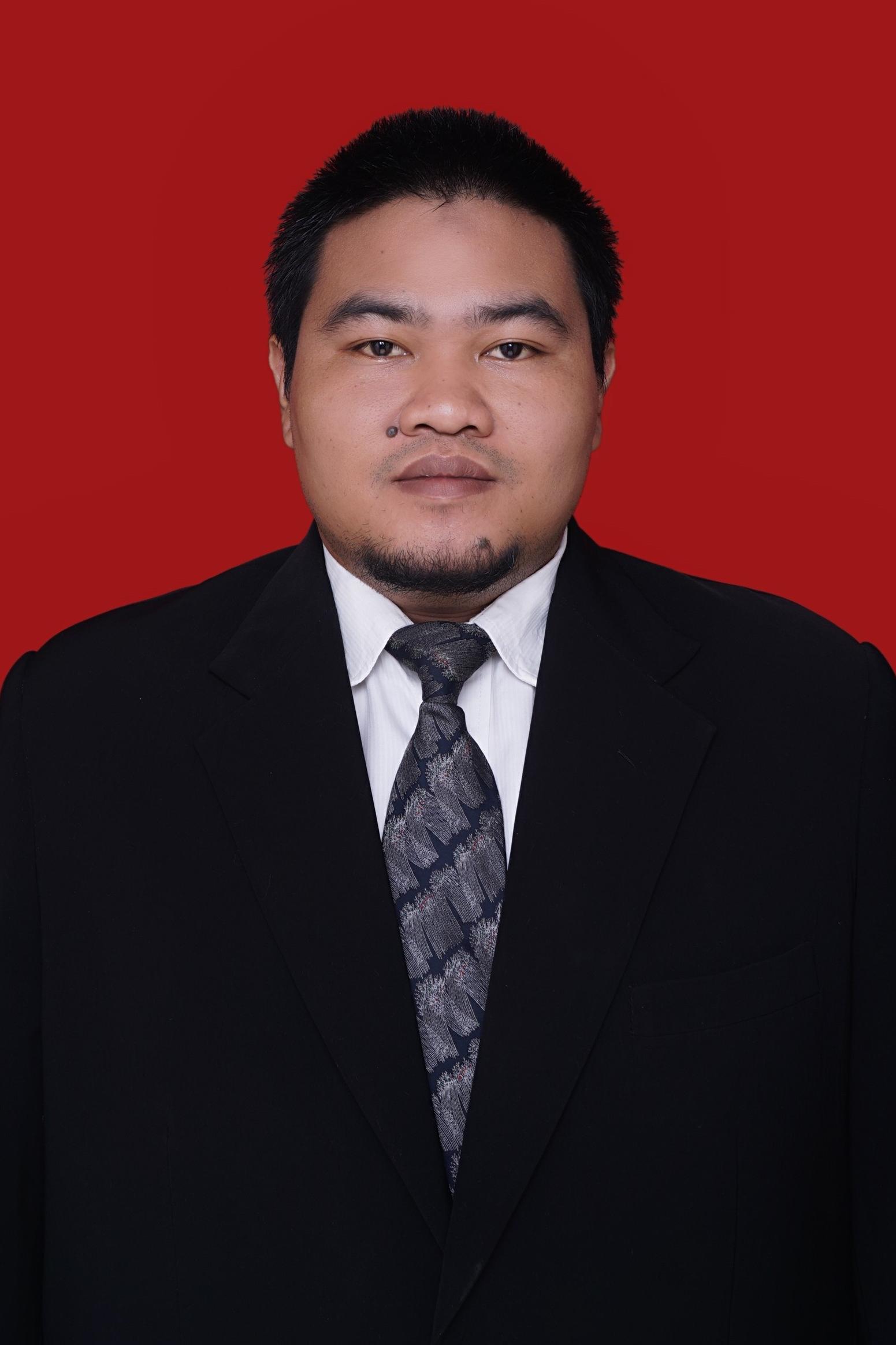 Dr. Fauzan Nur Ahmadi, S.Kom., M.Cs
