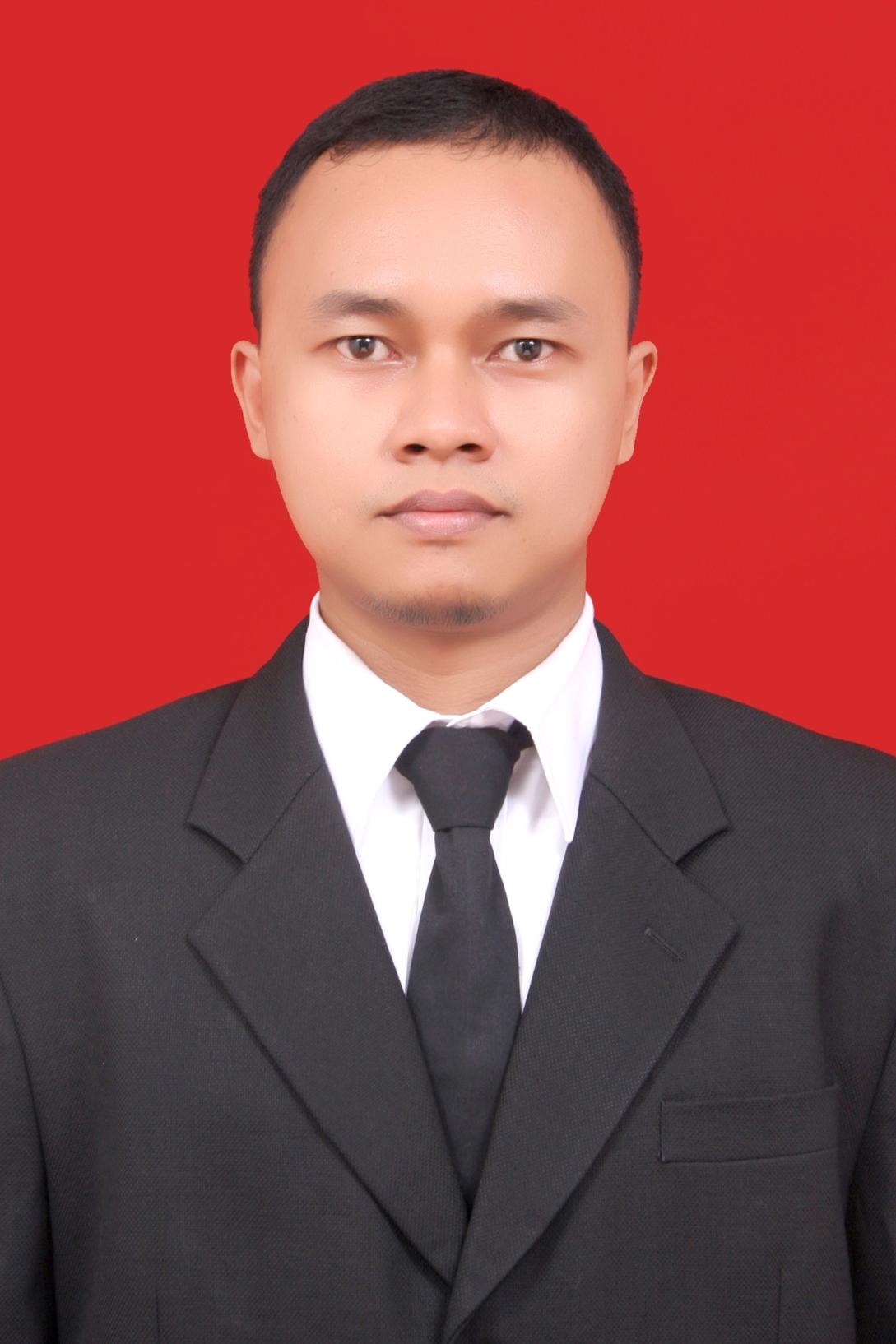 Riza Fouzan, S.T.